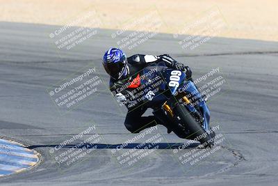 media/Feb-13-2022-SoCal Trackdays (Sun) [[c9210d39ca]]/Turn 10 (920am)/